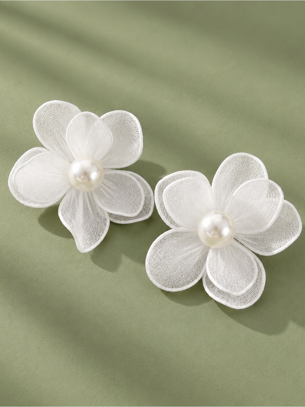 White Floral Pearl Center Stud Earrings